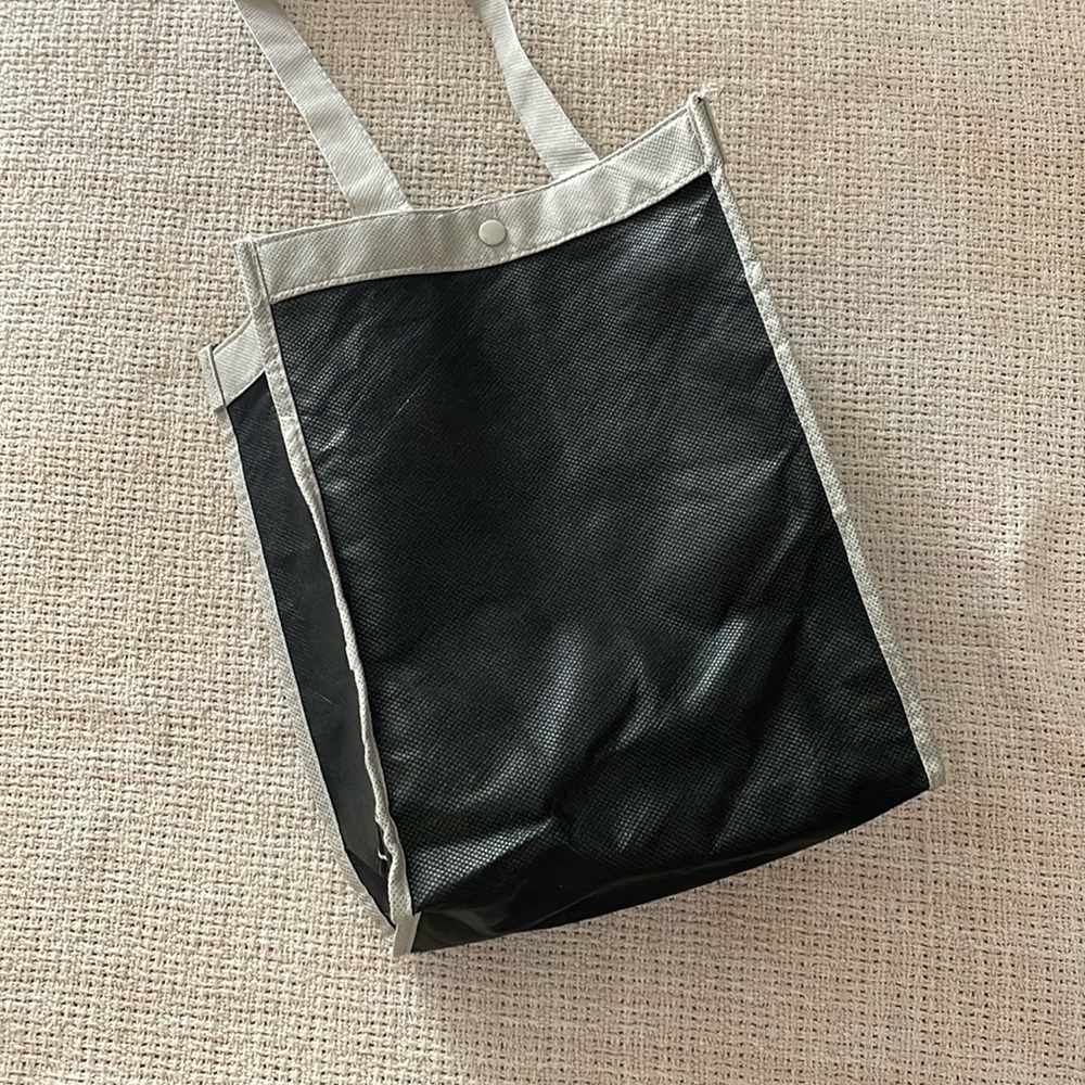 Oakley bag